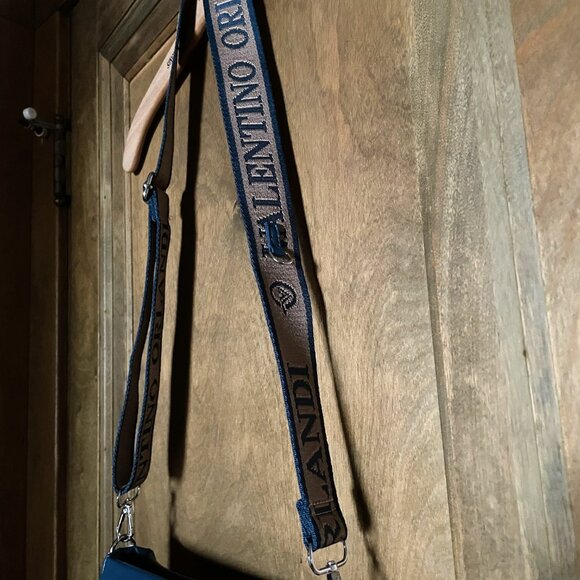 $ FIRM. NWT Italian VALENTINO ORLANDI Adjustable Crossbody Bag, Wallet Purse - Picture 4 of 14